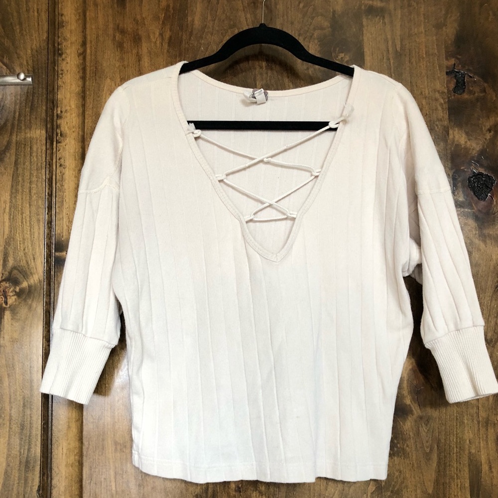 Free People Cream 3/4 Sleeve Sweater Size M - Picture 1 of 7
